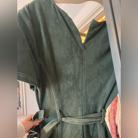 Green suede short dress - Picture 4 of 5